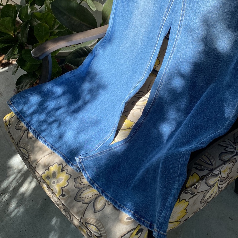 Forever 21 pull on jeans - Picture 2 of 7